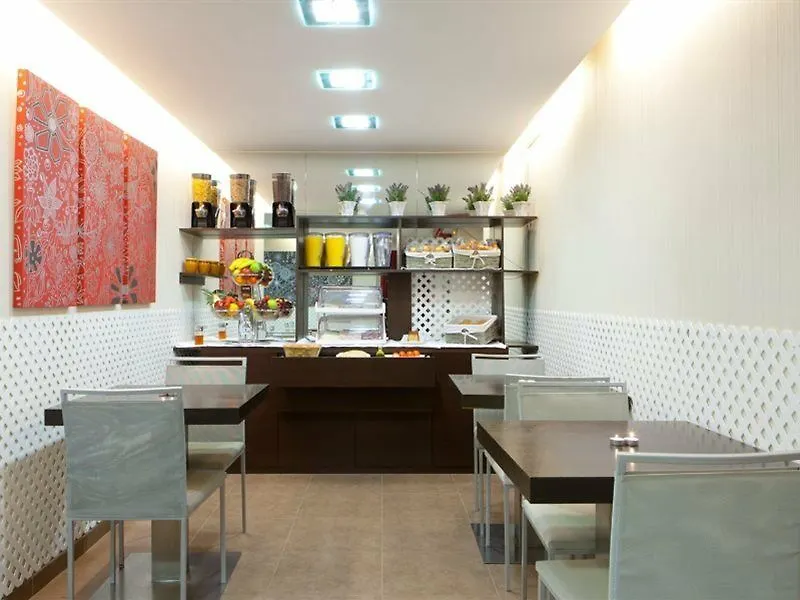Hotel Medicis Barcelona 2*,