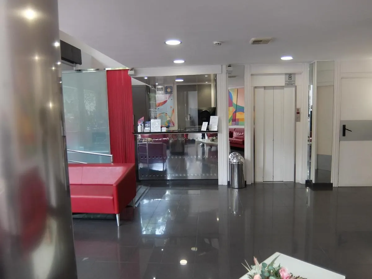 Hotel Medicis Barcelona 2*,
